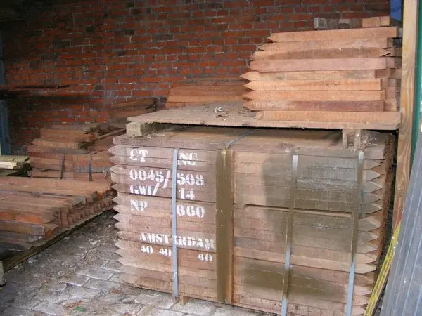 hardhout-piket-4x4-cm (1).webp