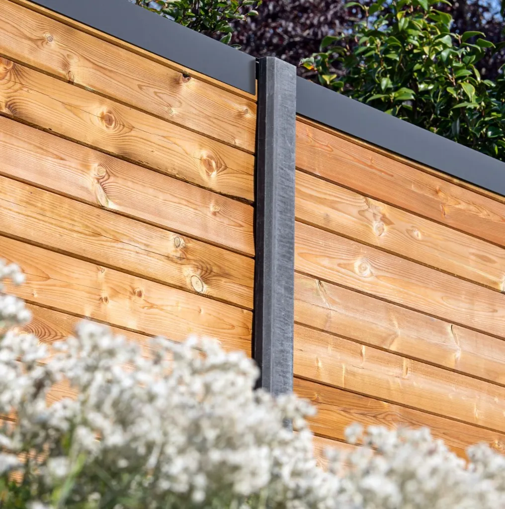 Betonpaal zaan anctraciet.webp