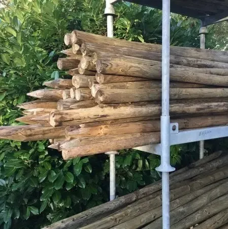 Paal rond Ø8 cm geschild geïmpregneerd (180 cm).webp