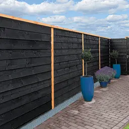 37x8799zw-s01.webp