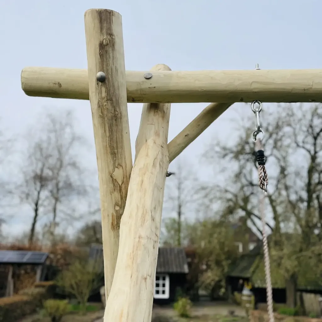 Houtverbinding schommel voorbeeld.webp