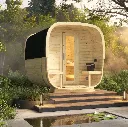 Sauna cube Rovaniemi de vier keien buiten.webp