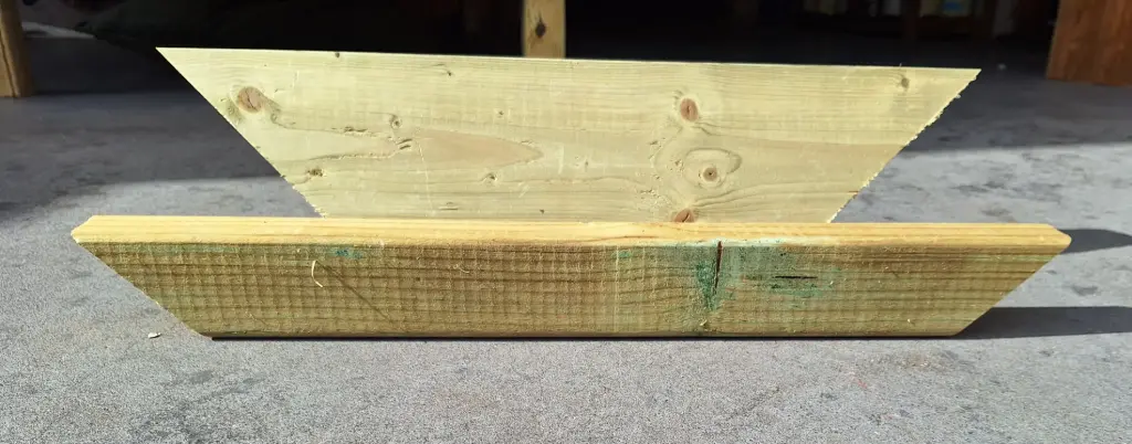 Schoor grenen geïmpregneerd 60 cm