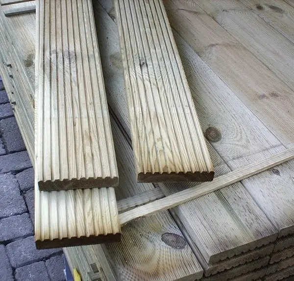 Grenen vlonderplank 2,8x14,5 cm