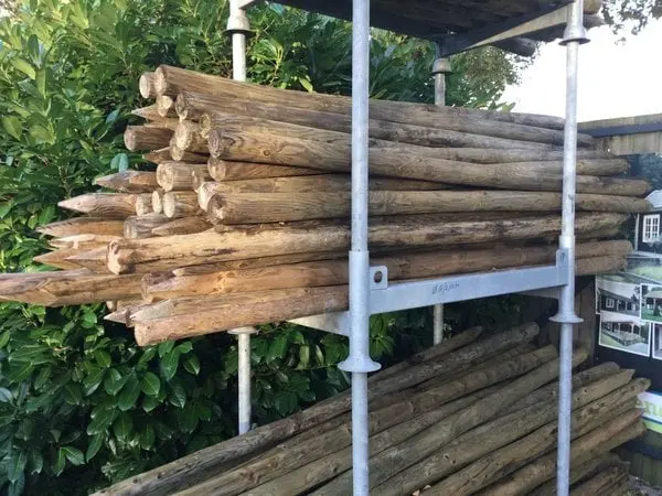 Paal rond geschild 8 cm Geimpr. (180 cm)