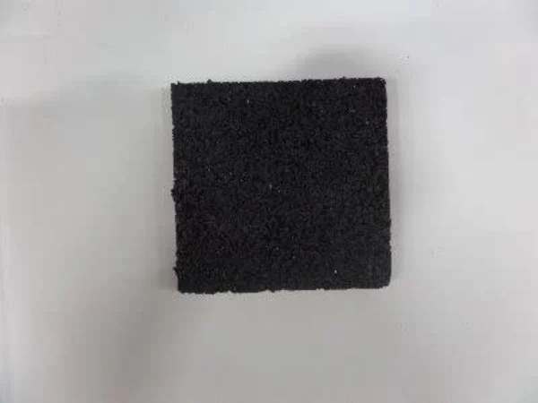 Rubberen tegeldrager 100x100x10 mm zwart