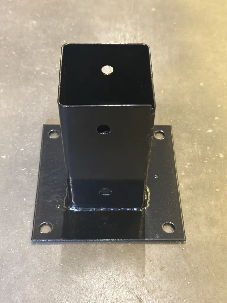 Paalvoet zwart (121x121 mm)