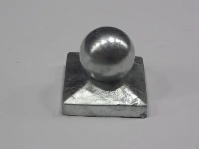 Verzinkt bol paalkap (7x7 cm)