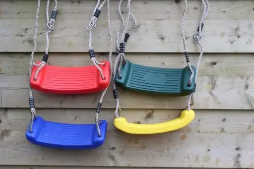 Plastic schommel